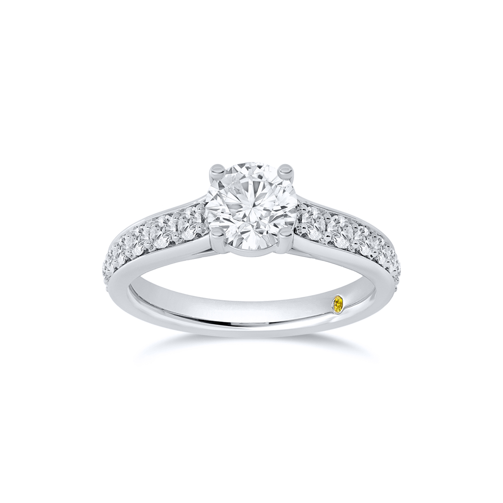 Lab Grown Princess Cut Diamond Engagement Ring in Gold | Tia