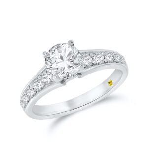 Lab Grown Diamond Engagement Ring in Gold | Kate
