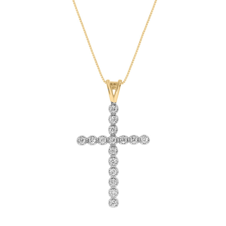 Extravagant Lab Grown Diamond Cross Necklace