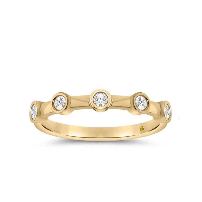 Echo Lab Grown Five Stone Station Diamond Ring