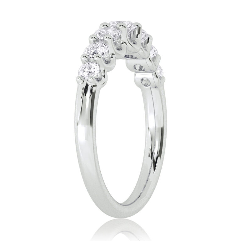 Manali Graduating Lab Grown Seven Stone Diamond Ring