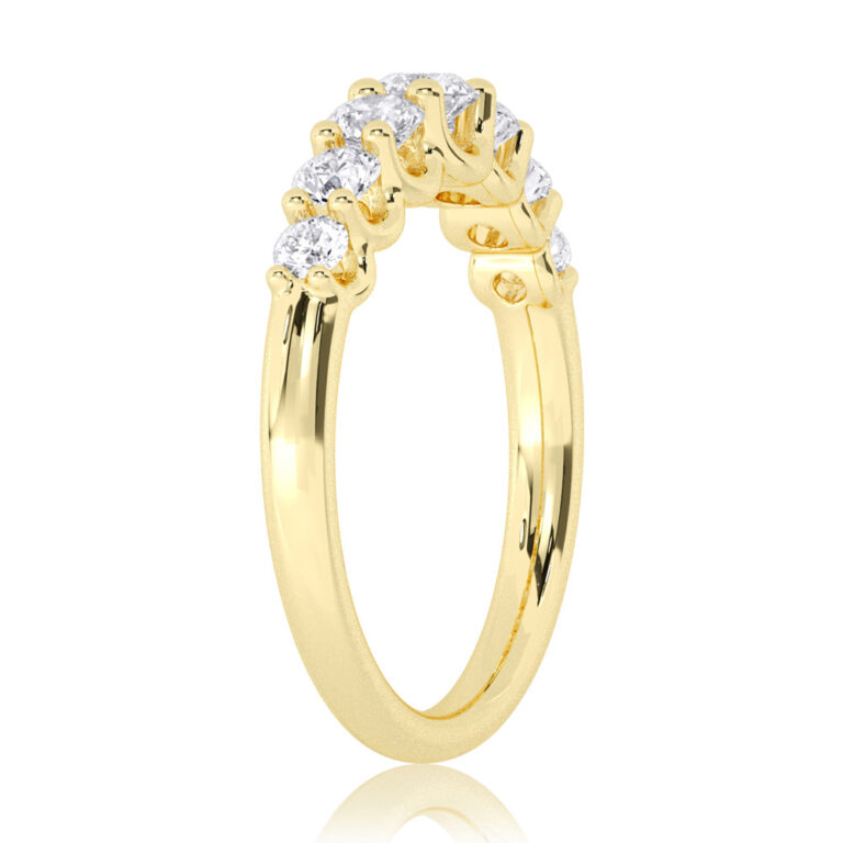 Manali Graduating Lab Grown Seven Stone Diamond Ring