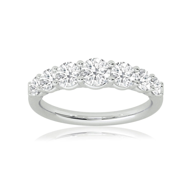 Ionia Graduating U-Prong Lab Grown Diamond Ring
