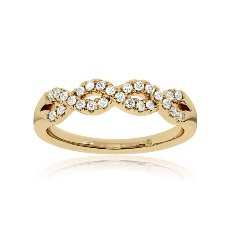 Everlasting Embrace Lab Grown Diamond Ring