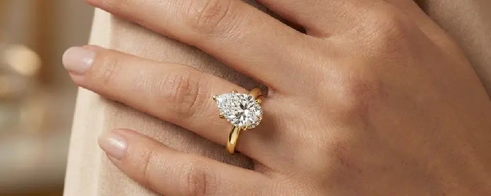A loose pear-shaped diamond showcasing the brilliant cut and teardrop shape